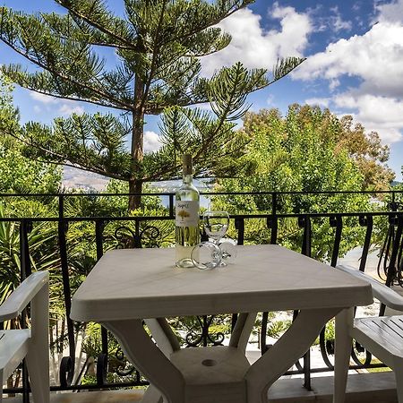 Sea Breeze Apartments Ліксурі Екстер'єр фото