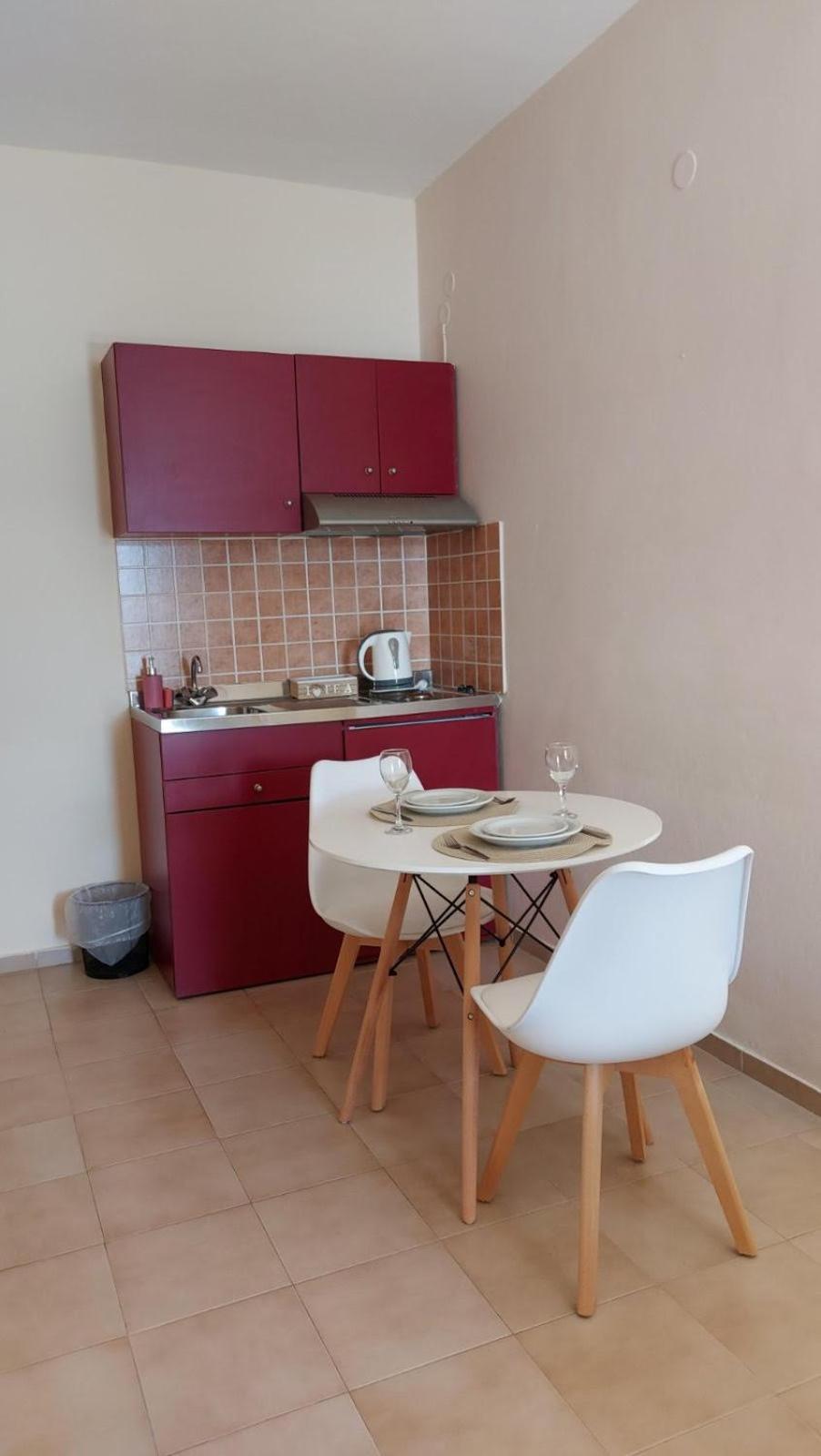 Sea Breeze Apartments Ліксурі Екстер'єр фото