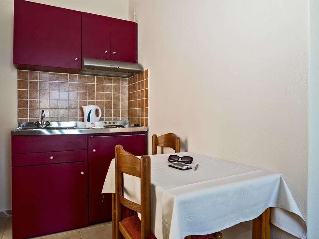 Sea Breeze Apartments Ліксурі Екстер'єр фото