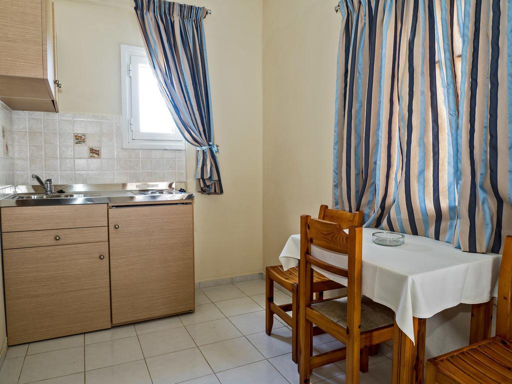 Sea Breeze Apartments Ліксурі Екстер'єр фото